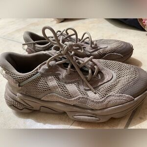 Adidas Ozweego Sneakers